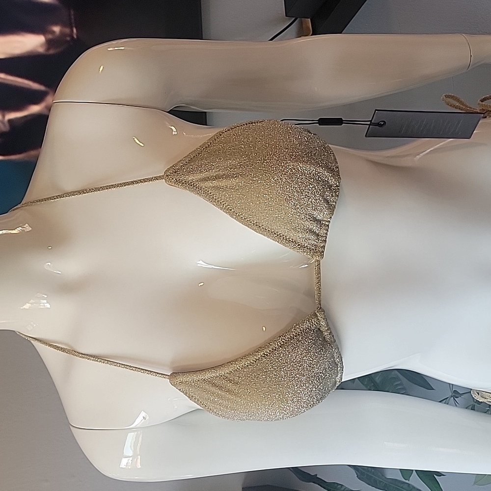 Gold string top brown inner linning